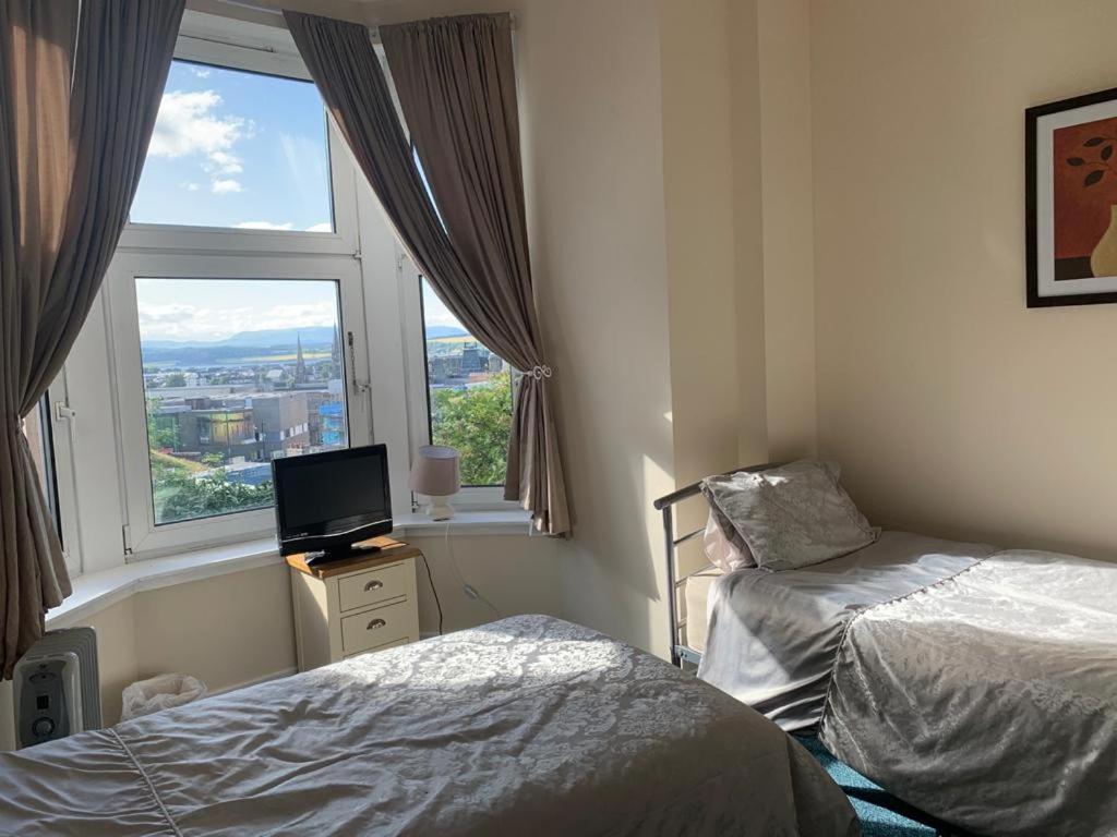 Budget Rooms Inverness Exteriör bild