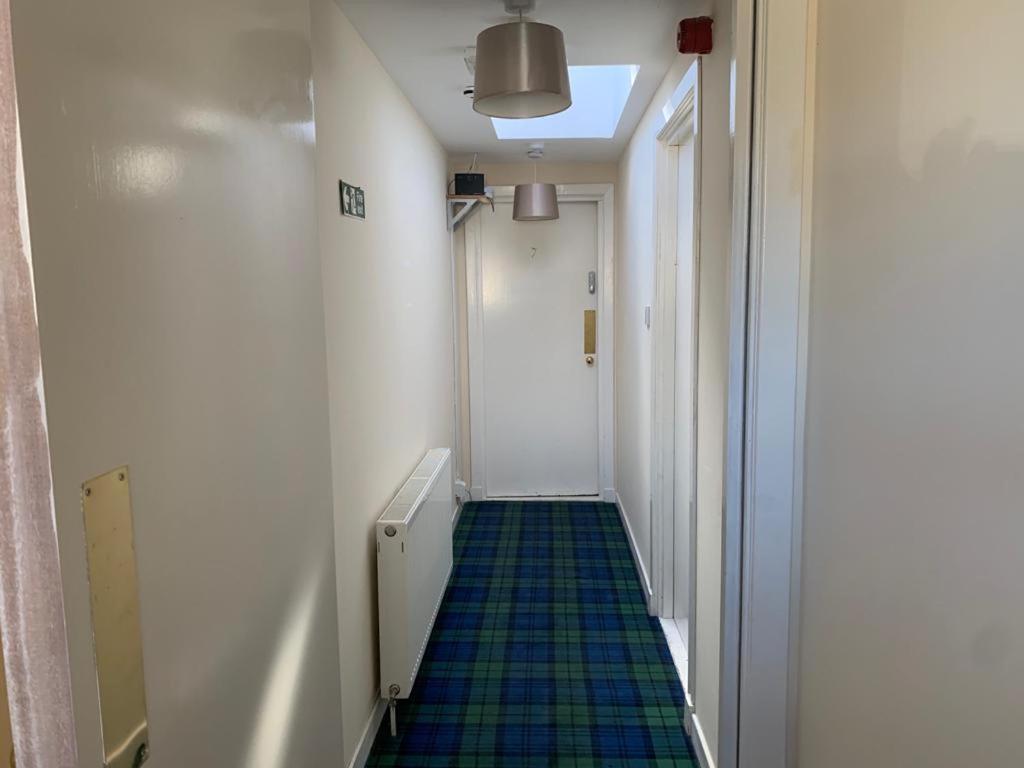 Budget Rooms Inverness Exteriör bild
