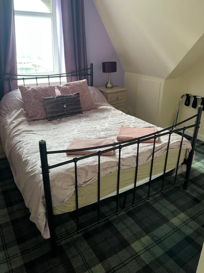 Budget Rooms Inverness Exteriör bild